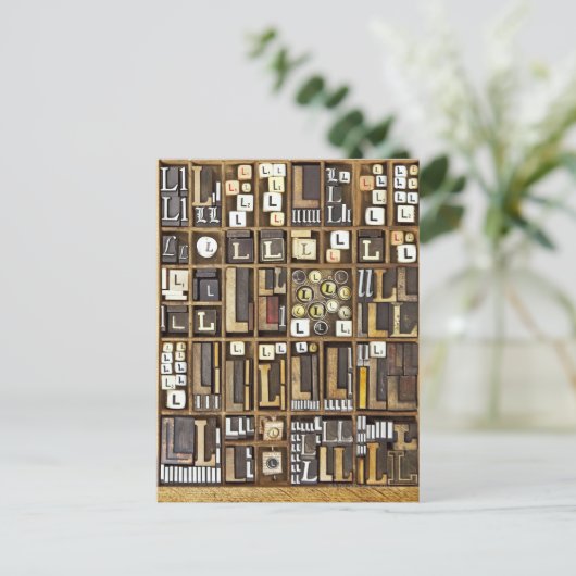 文字L ポストカード (スタンド正面)