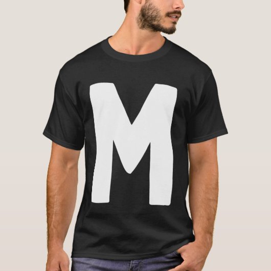文字Mの大はっきりした白 Tシャツ (正面)