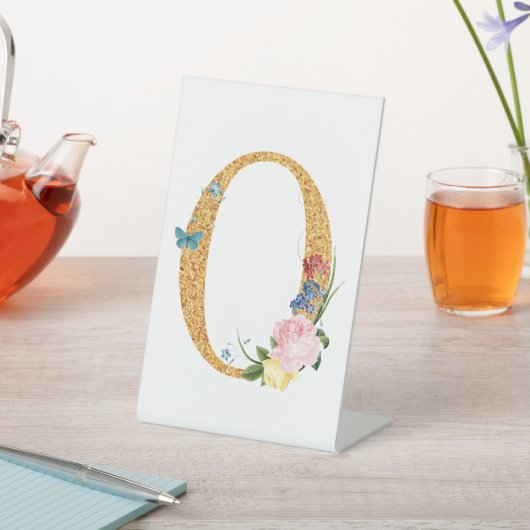 文字o 台座サイン (インサイチュ)