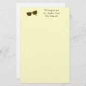 文房具に黄色と赤のサングラス 便箋 (正面/裏面)