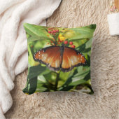 斑入りの蝶 クッション (ブランケット)