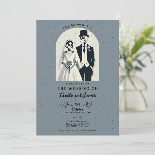 斑点のある灰色のスケルトン結婚ハロウィーンゴシック 招待状 (スタンド正面)