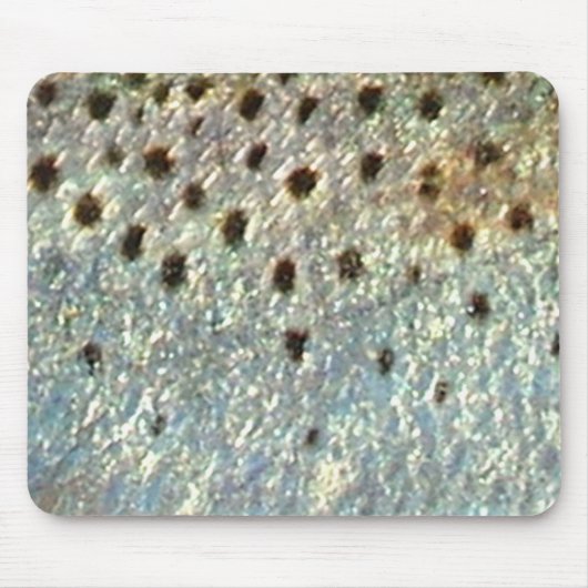 "斑点を付けられるPatternWear©によって" Seatroutに斑点をつけました マウスパッド (正面)