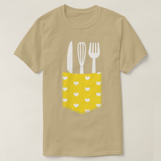 料理調理師料理食品グルメ食事ポケットチェ Tシャツ (デザイン正面)