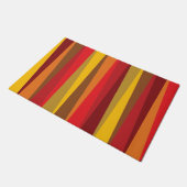 斜めストライプのジオメトはっきりしたリ(赤いオレンジ色の金ゴールド) ドアマット (アングル)