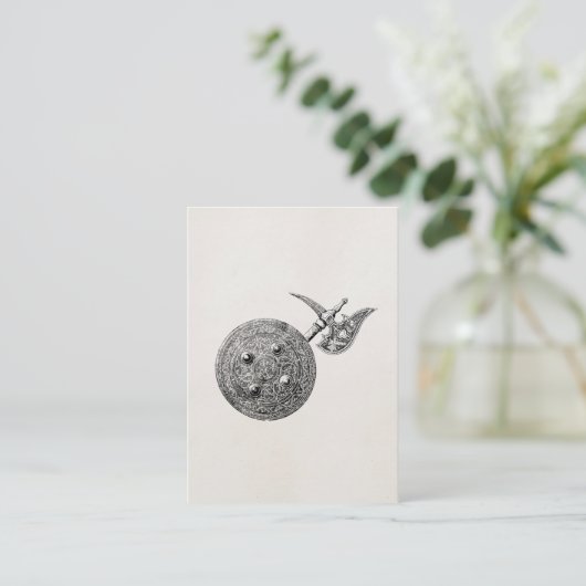 斧の盾の装甲中世武器紋章付き外衣 名刺 (スタンド正面)