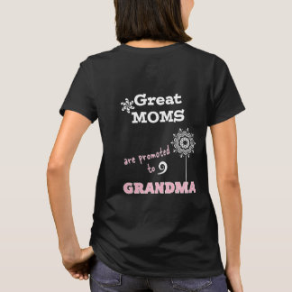 新しいおばあちゃんTシャツ すばらしいお母さんがおばあちゃんに昇進 Tシャツ
