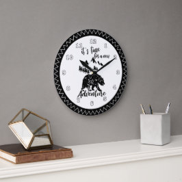 新しいアドベンチャークマのキャンピングカー時計のための時間 ラージ壁時計