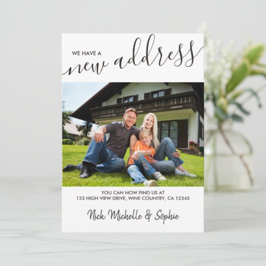 新しいアドレスの写真とスエレガントクリプト移動 案内状 (スタンド正面)