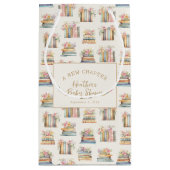 新しいチャプター・ブックス赤ちゃんシャワー スモールペーパーバッグ (裏面)