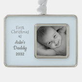 新しいパパ初めてのクリスマスをパパとして男の赤ちゃん写真 シルバープレートフレームオーナメント (正面)