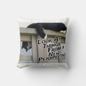 新しいパースペクティブ勇気付けられる猫フォトアート クッション (正面)