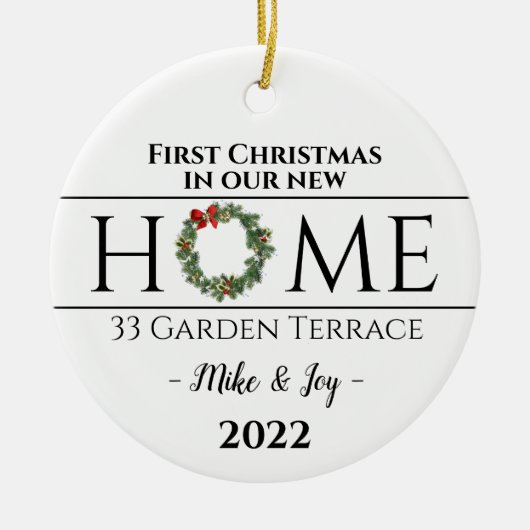新しいパーソナライズされた家の初めてのクリスマス セラミックオーナメント (正面)