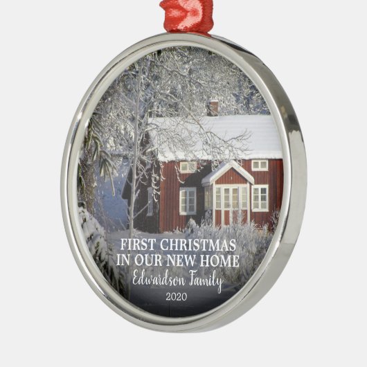 新しいホーム写真の家族の名前の初めてのクリスマス メタルオーナメント (左)