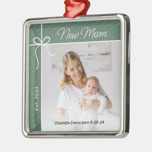 新しいママとベビーの初めてのクリスマス写真 メタルオーナメント (左)