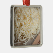 新しいモツァレラのチーズの山 メタルオーナメント (右)