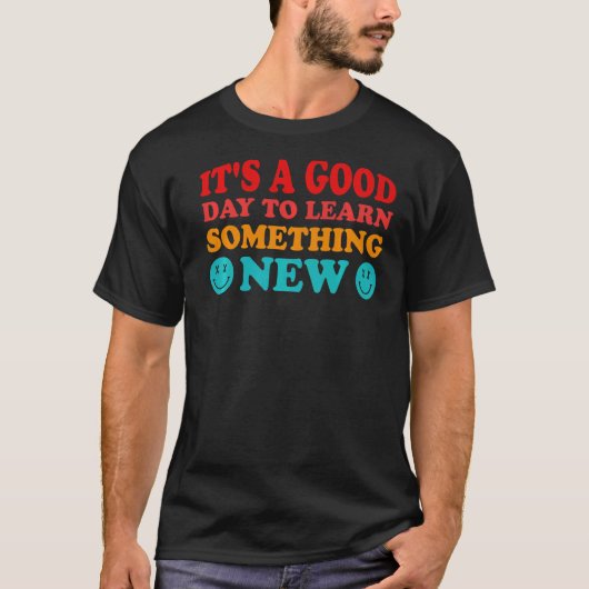新しいレトログルーヴ学には良い日だ Tシャツ (正面)