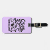 新しい冒険にあなたのハートを開けて下さい ラゲッジタグ (正面横)