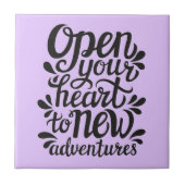 新しい冒険にハートを開く タイル (正面)