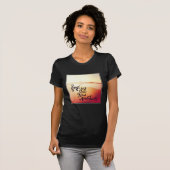 新しい冒険にYesを言う Tシャツ (正面フル)