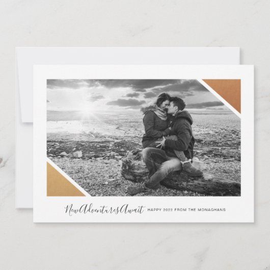 新しい冒険は|の写真の年賀状を待ちます シーズンカード (正面)