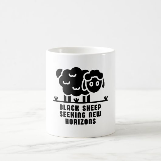 新しい地平を求める黒い羊 コーヒーマグカップ (中央)
