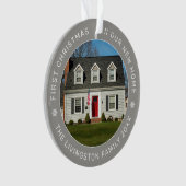 新しい我が家の初めてのクリスマス グレー カスタムフォト オーナメント (正面)