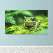 新しい森の中のカエル キャンバスプリント (インサイチュ (ウッドフロア))