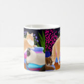 新しい洗濯のマグで眠っている猫 コーヒーマグカップ (中央)