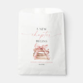 新しい章が始まる ピンクの蝶結びの本 ブライダルシャワー フェイバーバッグ (正面)