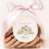 新しい章が始まる - ラスティックブックテーマのベイビーシャワー ラウンドシール