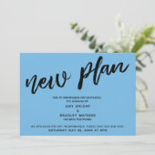 新しい計画 延期された結婚式 クラシックブルーカード 招待状 (スタンド正面)