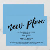 新しい計画 延期された結婚式 クラシックブルーカード 招待状 (正面/裏面)