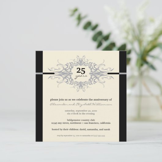 新しい記念日パーティの招待状(銀色) 招待状 (スタンド正面)