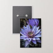 「新しい青」ボタン 缶バッジ (正面/裏面)