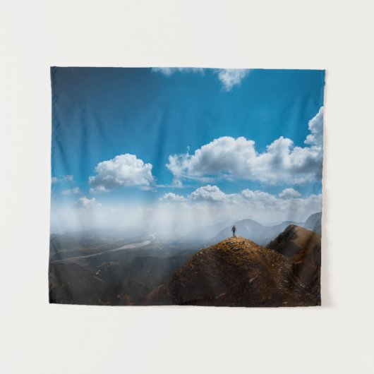 新しい高さを探索する タペストリー (正面(横))