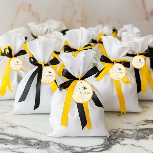 新しいMama-to-beeシャワーテーマ フェイバータグ