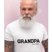新しくおじいちゃんになった記念日 Tシャツ