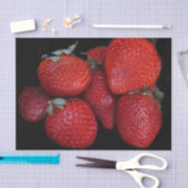 新しく赤いいちご 薄葉紙 (クラフト)