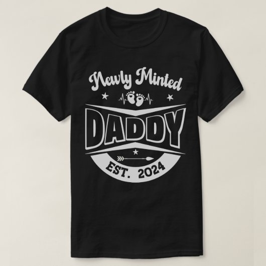 新しく鋳造されたDaddy Est 2024 Tシャツ (デザイン正面)