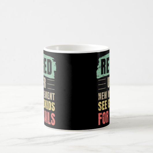 新し退職したい経営者が~の孫を見る コーヒーマグカップ (中央)