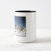 新たに落ちたな雪 ツートーンマグカップ (中央)