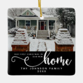 新パーソナライズされたしい家での初めてのクリスマス セラミックオーナメント (正面)