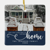 新パーソナライズされたしい家での初めてのクリスマス セラミックオーナメント (正面)