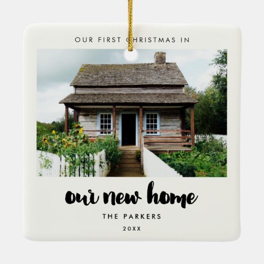 新モダンしい家での初めてのクリスマス セラミックオーナメント (裏面)