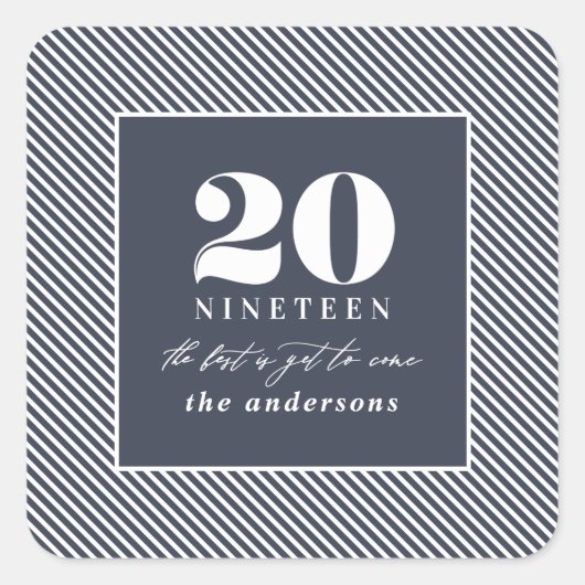 新モダン年の活字休日 スクエアシール (正面)