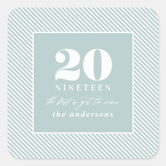 新モダン年の活字休日 スクエアシール (正面)