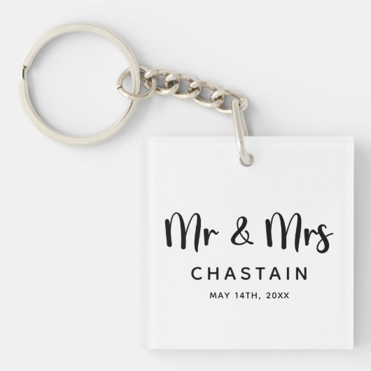 新婚おめでとう！Mr. & Mrs. | 結婚モノグラム キーホルダー (正面)
