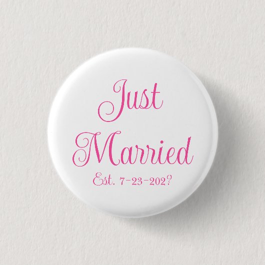 新婚です 缶バッジ (正面)