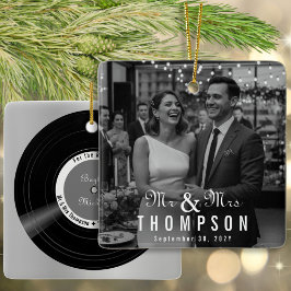 新婚のビニールレコードアルバムカバー Mr & Mrs 写真 セラミックオーナメント